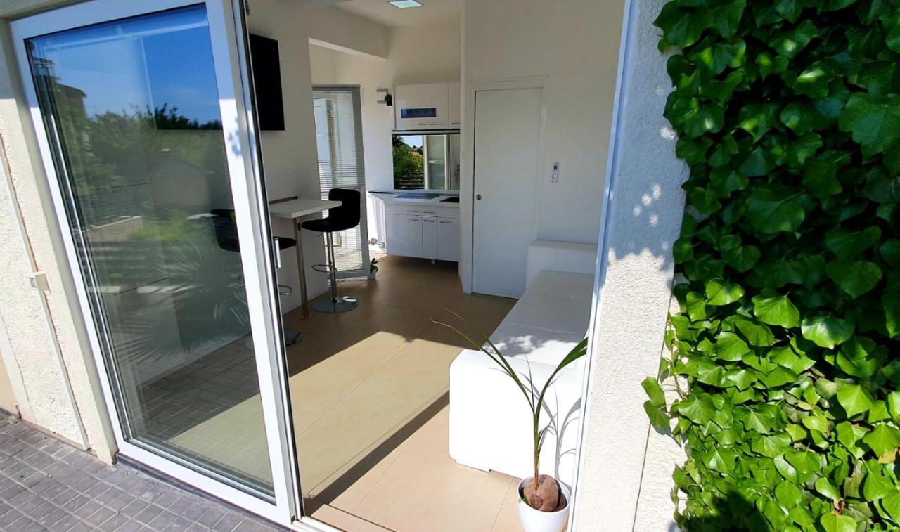 Penthouse Jacuzzi & Pool Apartmants Опатия Экстерьер фото