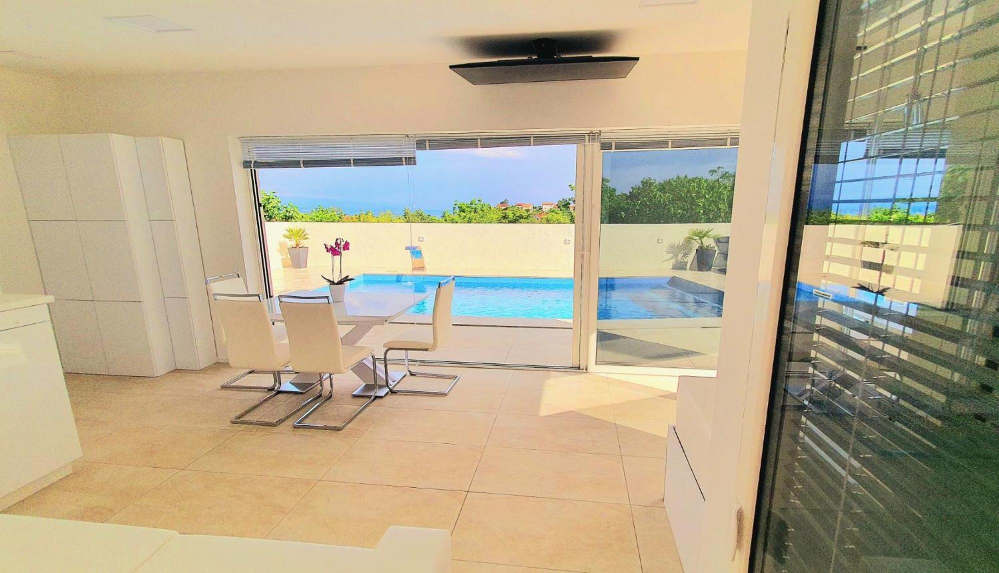 Penthouse Jacuzzi & Pool Apartmants Опатия Экстерьер фото