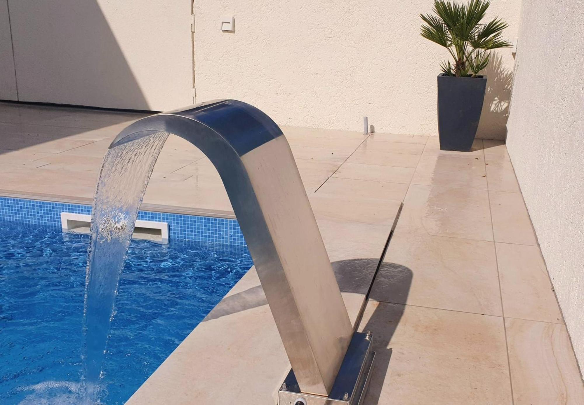 Penthouse Jacuzzi & Pool Apartmants Опатия Экстерьер фото