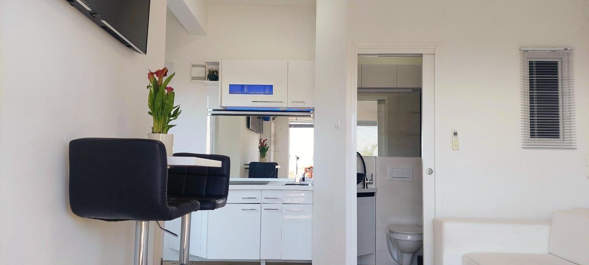 Penthouse Jacuzzi & Pool Apartmants Опатия Экстерьер фото